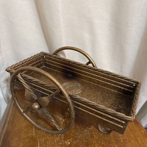 Vintage Cast Iron Flower Cart Wagon Planter Box Garden Decor 10"X5" Centerpiece - Picture 8 of 9